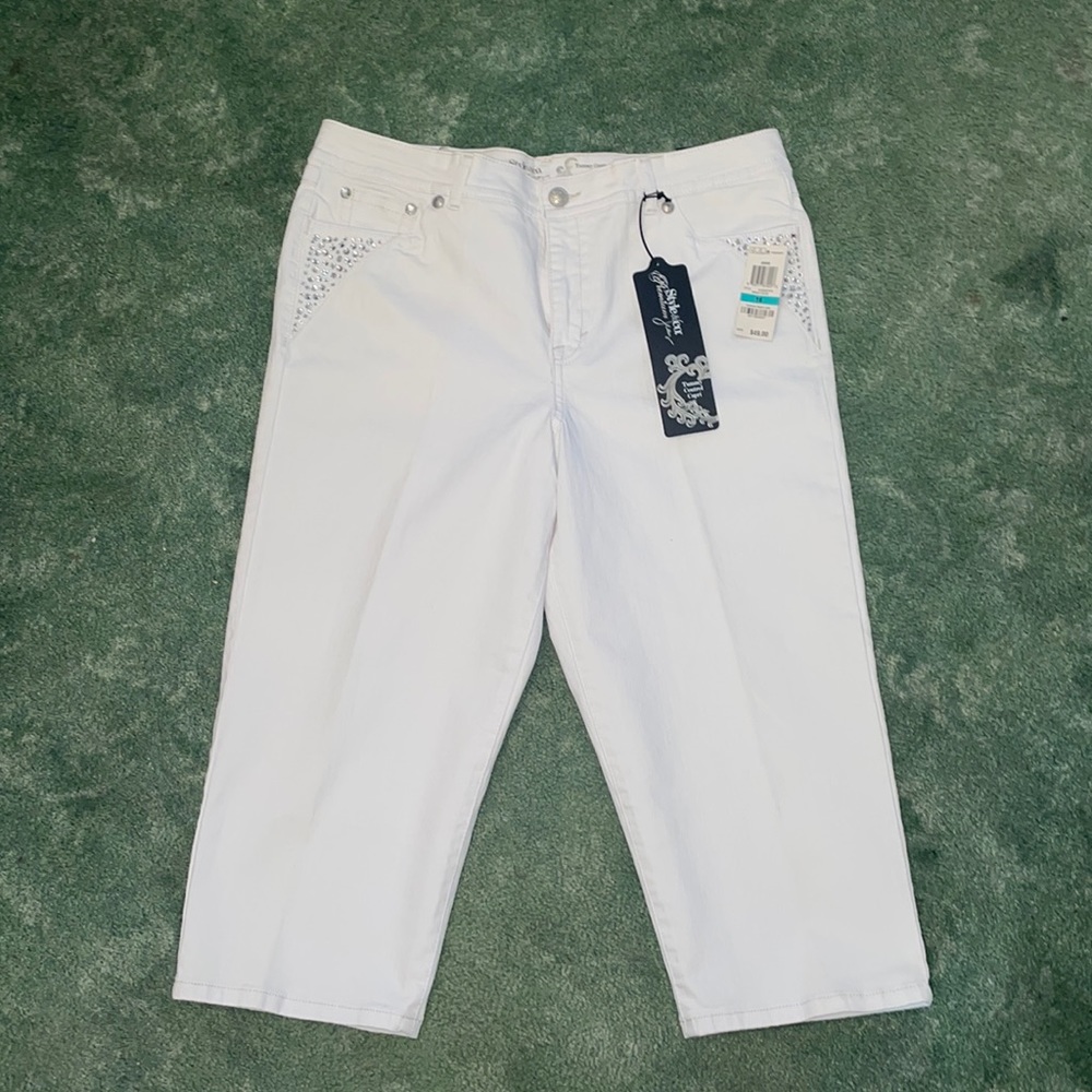 Style & Co. Premium Jeans White Capris size 16